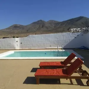 https://la-morena-nature-pool.hotelsfuerteventura.org